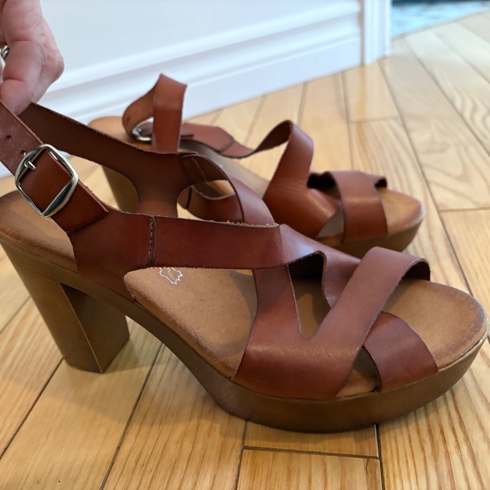 David Tyler Leather Sandals